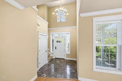 527 Sutton Place, Ashland, OR 97520 - Photo 6