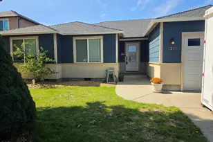 7321 Juniper Ct, White City, OR 97503 - Photo 2