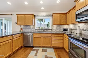 238 SW Jamee Kay Ln, Grants Pass, OR 97527 - Photo 16