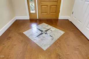 238 SW Jamee Kay Ln, Grants Pass, OR 97527 - Photo 4