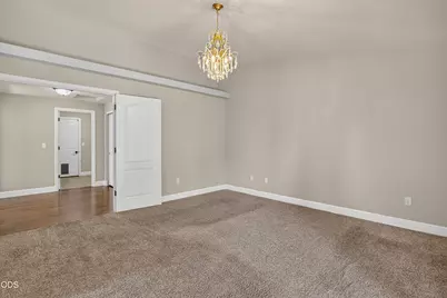 932 SW Princess Circle, Grants Pass, OR 97527 - Photo 32