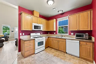 63119 NE De Haviland Street, Bend, OR 97701 - Photo 14