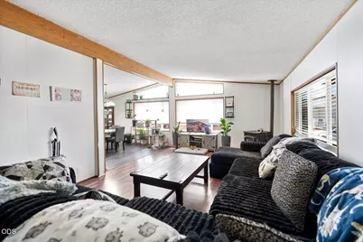 3555 S Pacific Highway #SPC 188, Medford, OR 97501 - Photo 2