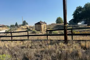 04702 Grizzly Rd, Madras, OR 97741 - Photo 1