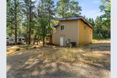 450 Brown Road, O'Brien, OR 97534 - Photo 12