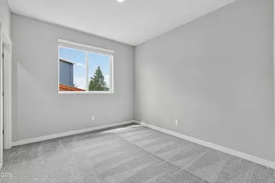 2487 NW 23rd Loop South, Redmond, OR 97756 - Photo 14