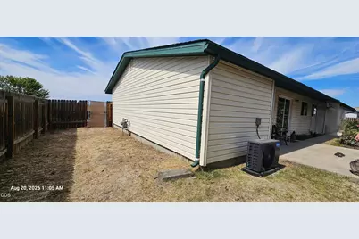 10065 Westbrook Drive, Klamath Falls, OR 97603 - Photo 8
