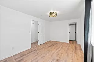 803 Bower Ln, Grants Pass, OR 97527 - Photo 18