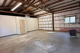 52318 Dustan Rd, La Pine, OR 97739 - Photo 16