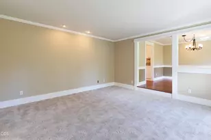 76 Monterey Dr, Medford, OR 97504 - Photo 14