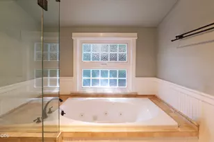 76 Monterey Dr, Medford, OR 97504 - Photo 30