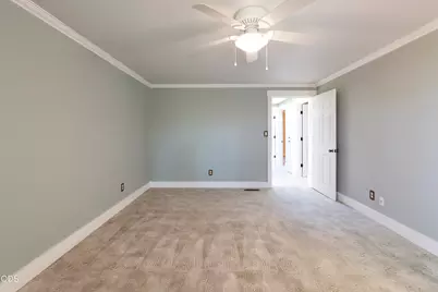 76 Monterey Drive, Medford, OR 97504 - Photo 28