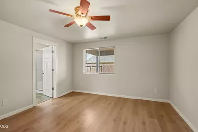 1466 Clearsprings Drive, Medford, OR 97501 - Photo 16