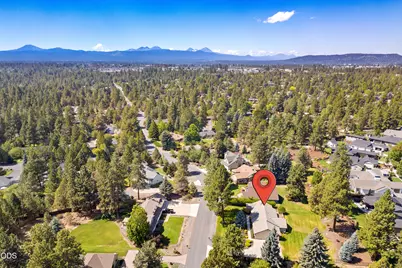 21044 Desert Woods Drive, Bend, OR 97702 - Photo 48
