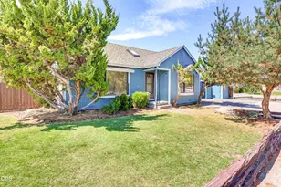 1590 S Columbus Ave, Medford, OR 97501 - Photo 1