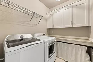2736 NW Ordway Ave, Bend, OR 97703 - Photo 24