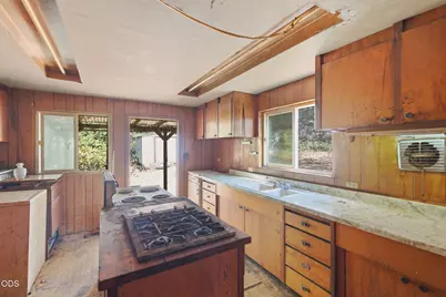7079 Rogue River Highway, Rogue River, OR 97537 - Photo 22