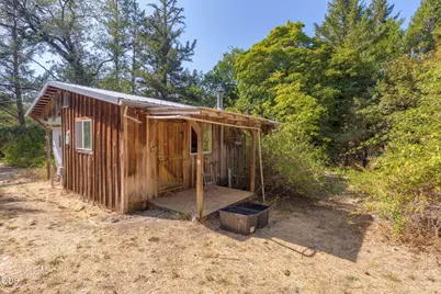 7079 Rogue River Highway, Rogue River, OR 97537 - Photo 6