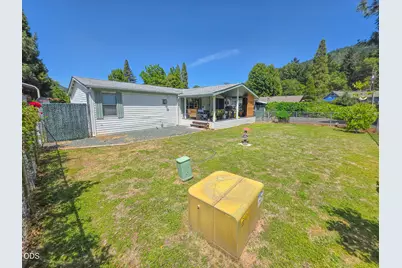 1662 Mount Baldy Road, Grants Pass, OR 97527 - Photo 2