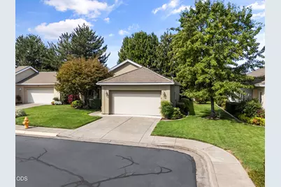 706 Summerwood Drive, Medford, OR 97504 - Photo 30