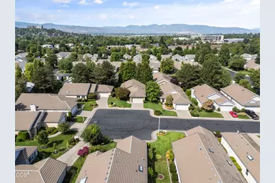 706 Summerwood Drive, Medford, OR 97504 - Photo 34