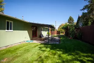 1511 Hubbard Ln, Grants Pass, OR 97527 - Photo 12