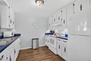 373 Iowa St, Ashland, OR 97520 - Photo 8