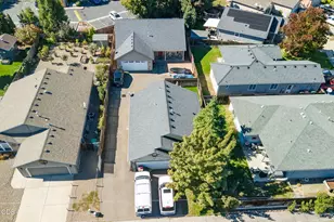 2825 Duell Ave, Medford, OR 97501 - Photo 2