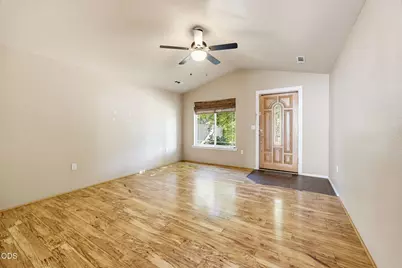2825 Duell Avenue, Medford, OR 97501 - Photo 8