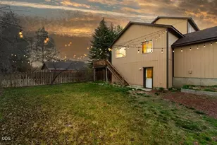 2069 NE Hollowtree Ln, Bend, OR 97701 - Photo 34