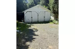 301 Humphrey Addition Rd, Glendale, OR 97442 - Photo 4