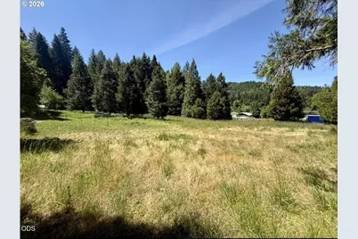 301 Humphrey Addition Road, Glendale, OR 97442 - Photo 2