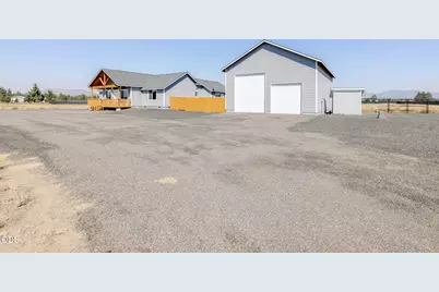 15317 SW Steelhead Road, Terrebonne, OR 97760 - Photo 10