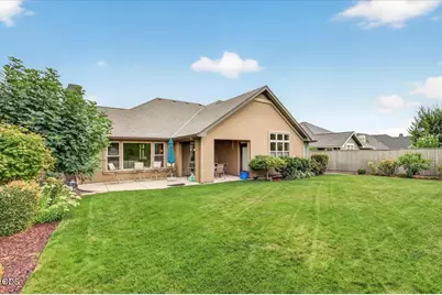 4023 Crystal Springs Drive, Medford, OR 97504 - Photo 38