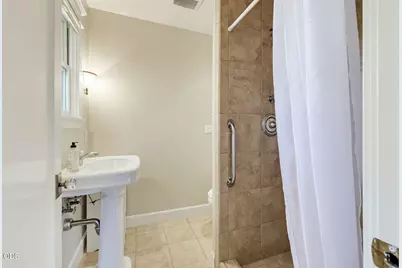 235 Gibson Street, Talent, OR 97540 - Photo 26