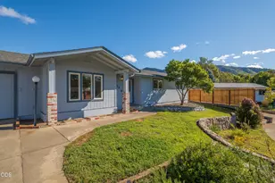 776 NW Carol Dr, Grants Pass, OR 97526 - Photo 4