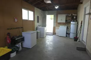 575 Bush St, Central Point, OR 97502 - Photo 30