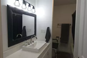 575 Bush St, Central Point, OR 97502 - Photo 18
