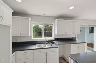 2245 NE Shepard Rd, Bend, OR 97701 - Photo 18