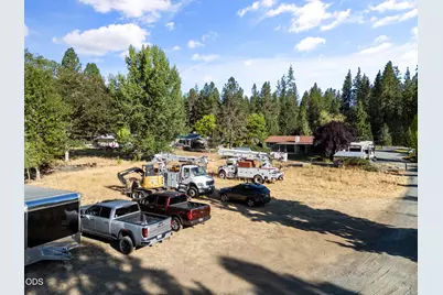 805 Minthorne Road, Rogue River, OR 97537 - Photo 32