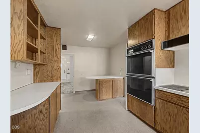 1962 Manzanita Street, Klamath Falls, OR 97601 - Photo 12