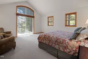61866 Bunker Hill Ct, Bend, OR 97702 - Photo 22