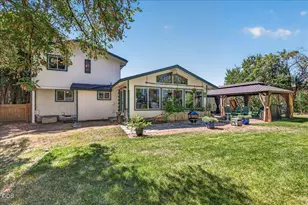 1825 Hybiscus St, Medford, OR 97504 - Photo 36