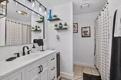 1825 Hybiscus Street, Medford, OR 97504 - Photo 22