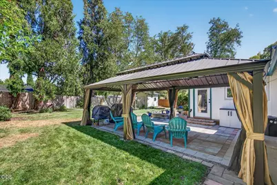 1825 Hybiscus Street, Medford, OR 97504 - Photo 32
