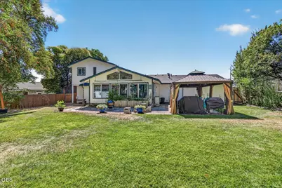 1825 Hybiscus Street, Medford, OR 97504 - Photo 34