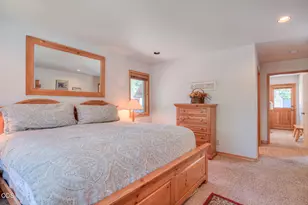 57864 Blue Grouse Ln, Sunriver, OR 97707 - Photo 26