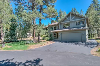 57864 Blue Grouse Lane #4, Sunriver, OR 97707 - Photo 2