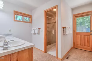 57864 Blue Grouse Ln, Sunriver, OR 97707 - Photo 24