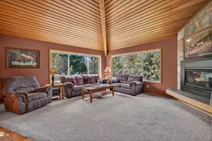 17924 Foursome Ln, Sunriver, OR 97707 - Photo 2